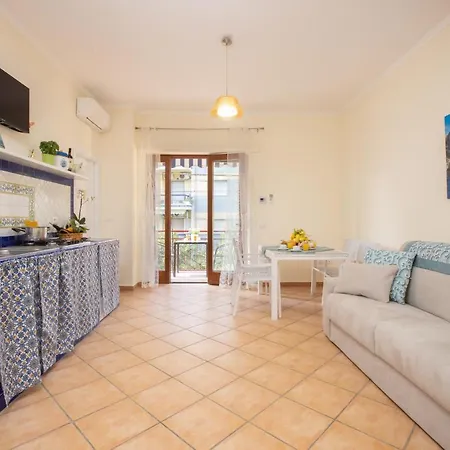 Estate4home - Il Quadrifoglio Apartament